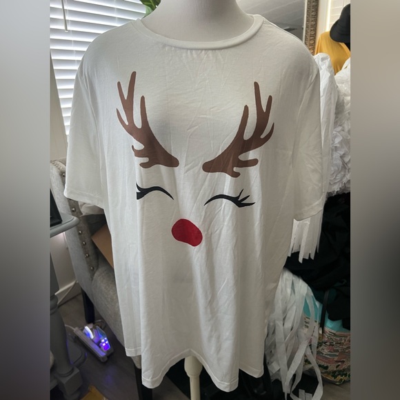 New x-más shirt very cute - Picture 2 of 8